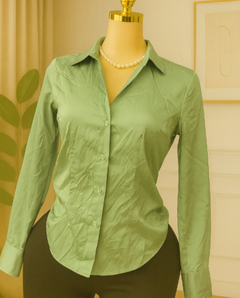 Women's Button Shirt - Size 10