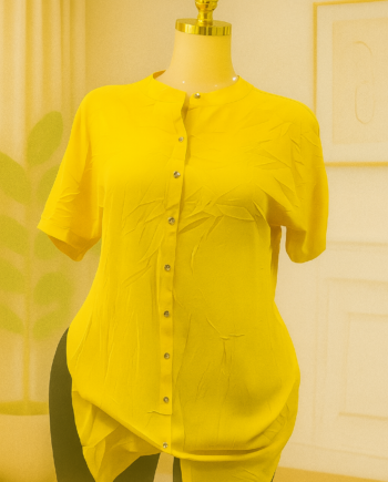 Ladies button-down blouse - Size 10/12
