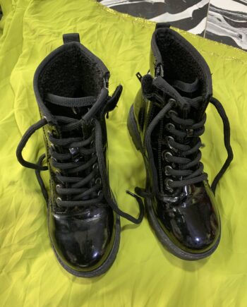 Kids’ black patent combat boots - Size 30.5
