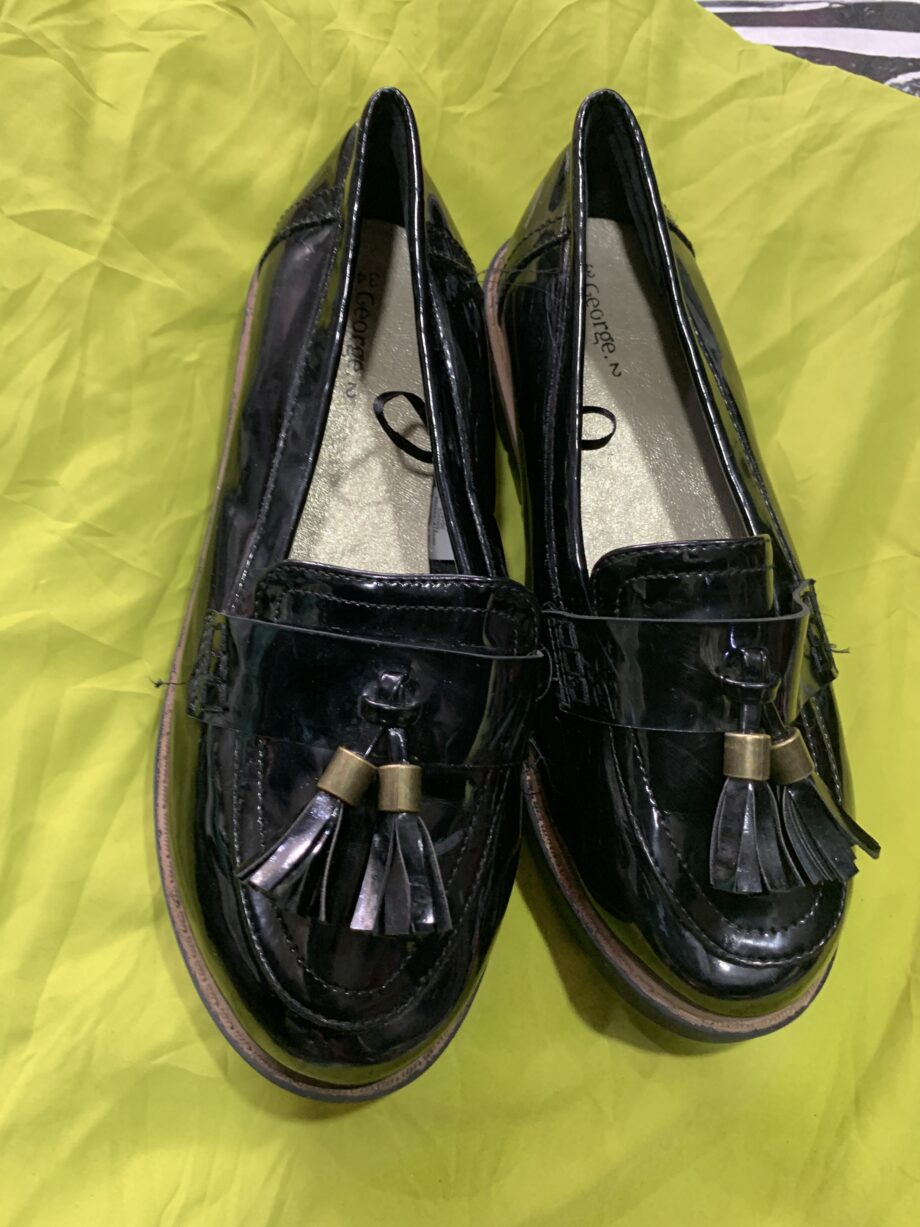 Kids' Black Patent Tassel Loafers - Size 34