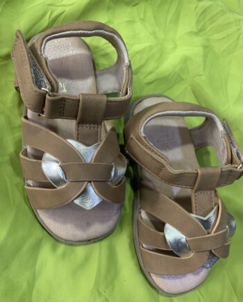 Children’s sandals - Size 6