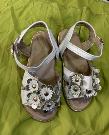 Children's Sandals for Girls - Size 7