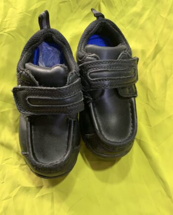 Kids’ black school shoes with Velcro straps - Size 8