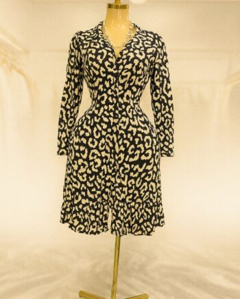 Long-sleeve leopard print dress - Size 12