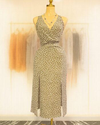 Sleeveless printed midi dress - Size 12